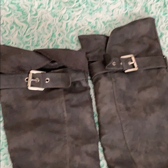 Not Rated Grey Over the knee boots size 8 - Picture 2 of 5